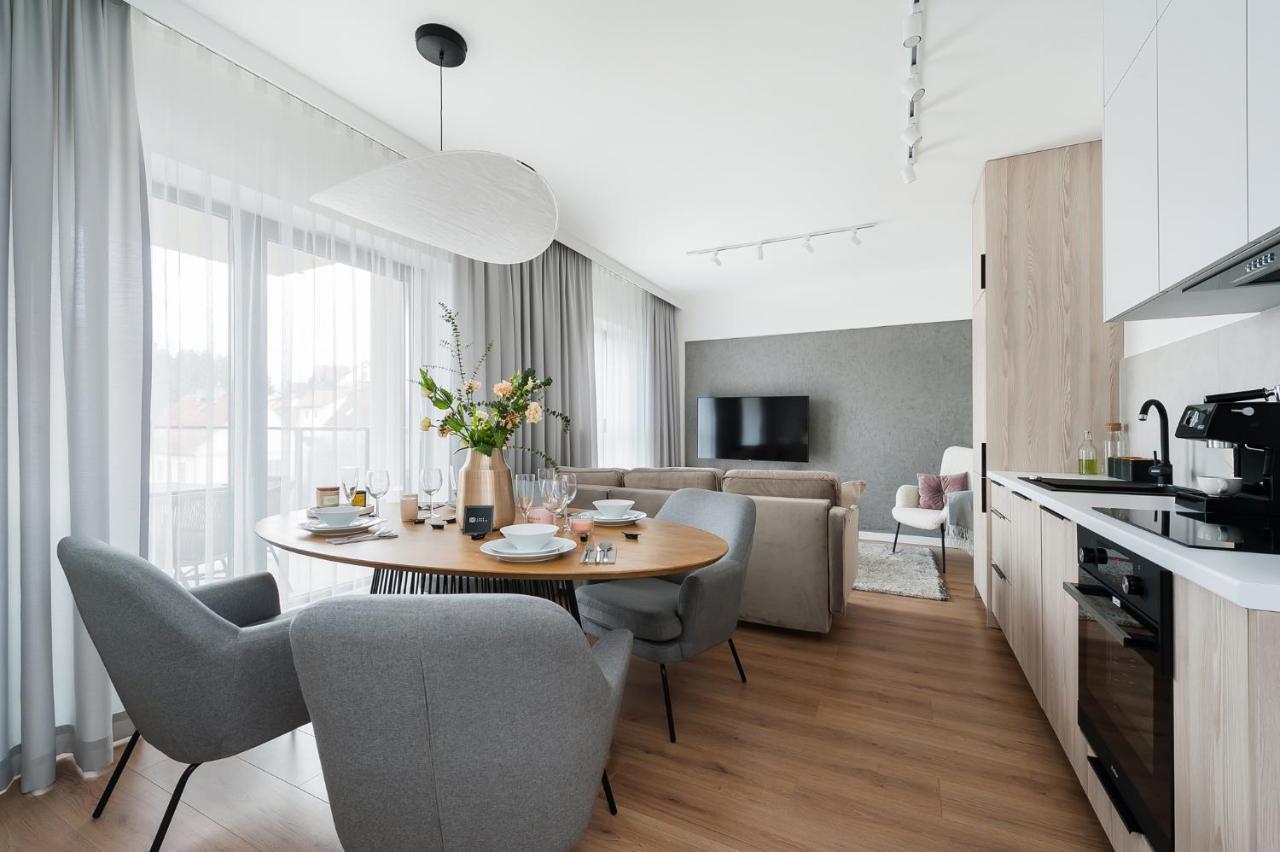 Lake Club Apartments - Loftaffair Mikołajki المظهر الخارجي الصورة