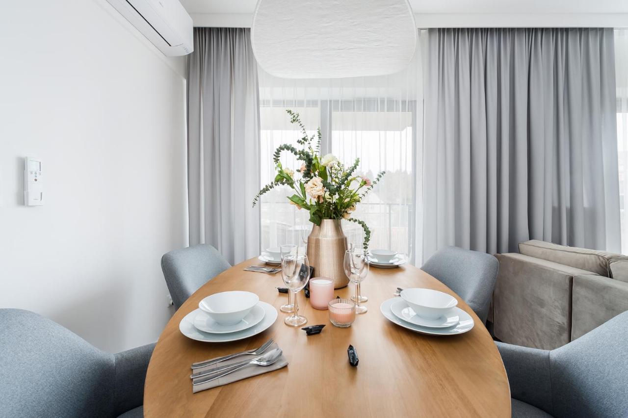 Lake Club Apartments - Loftaffair Mikołajki المظهر الخارجي الصورة